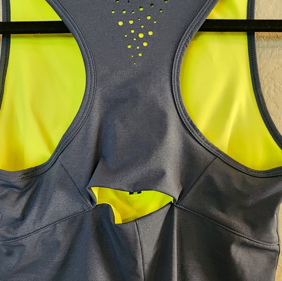 adidas Golf Performance Compression Color Pop Racerback Top - Picture 9 of 9